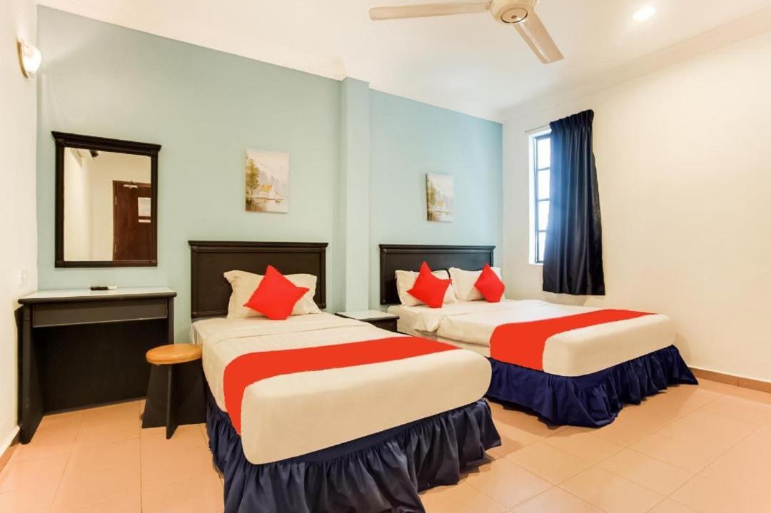 Hotel Home 88 Teluk Intan Dış mekan fotoğraf