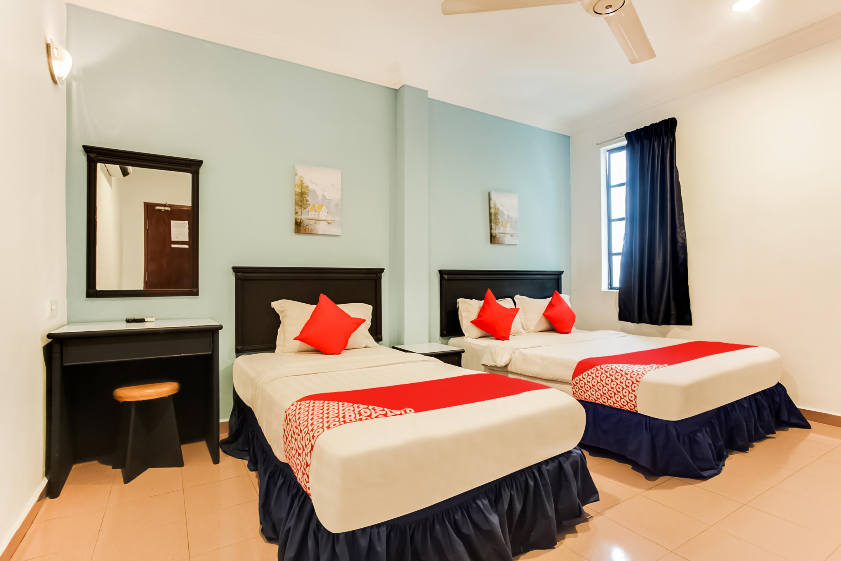 Hotel Home 88 Teluk Intan Dış mekan fotoğraf